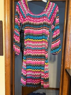Women’s Long Sleeve Multicolor Zigzag Midi Dress